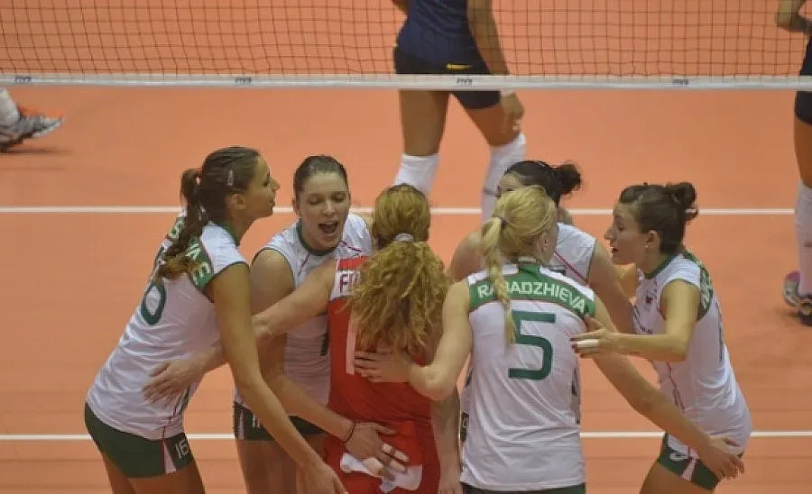 Българските волейболистки биха и Бразилия