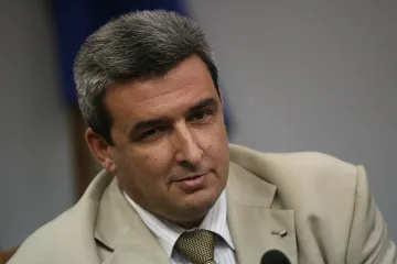 МВР се „освобождава" от БМВ и другите си фирми