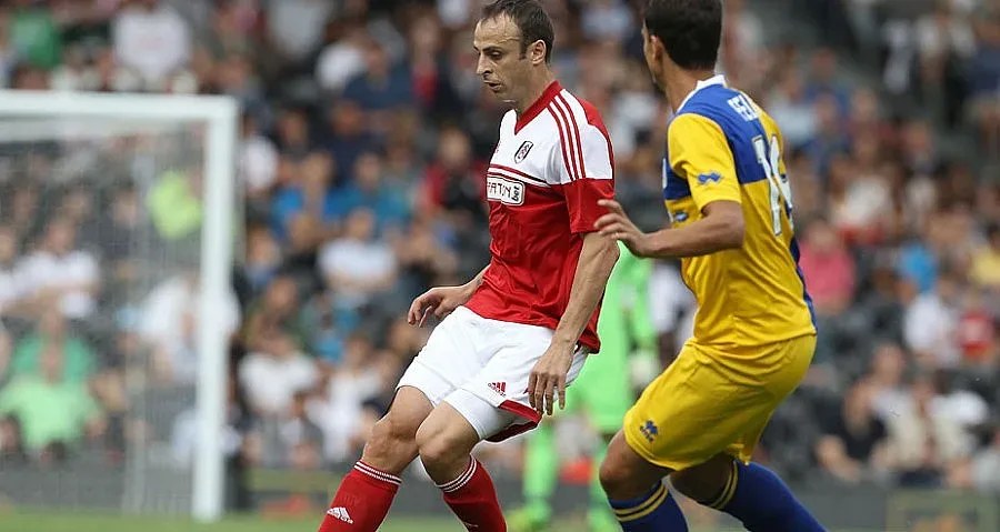 "Вила" се влюби в Тонев