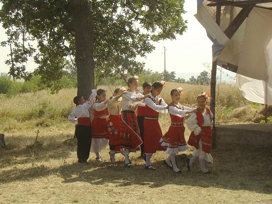 „Китка" събра жители на 5 села