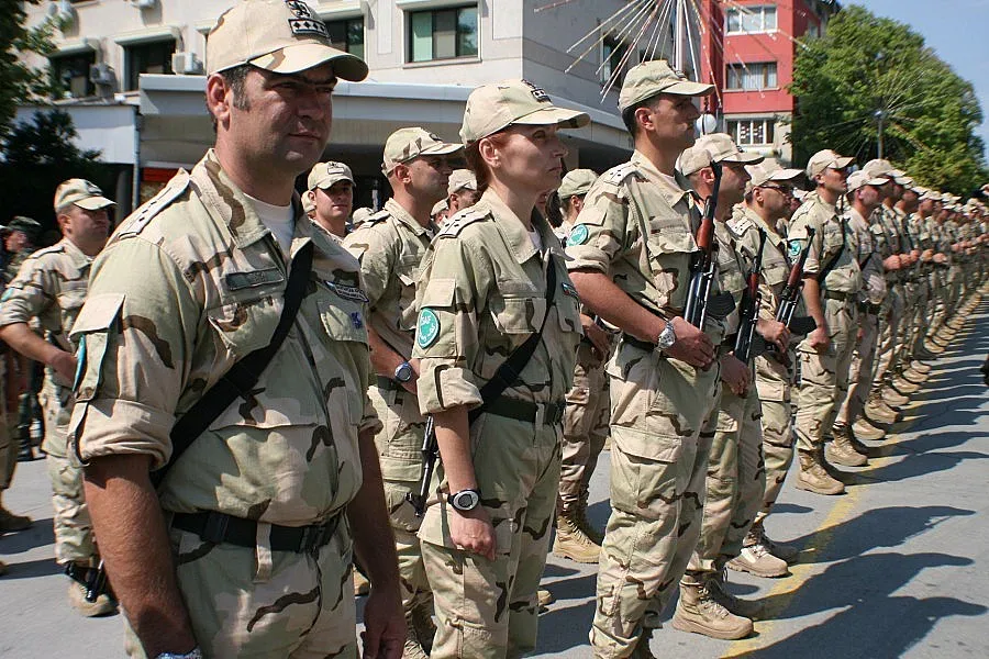 Военният ни контингент се върна от Афганистан