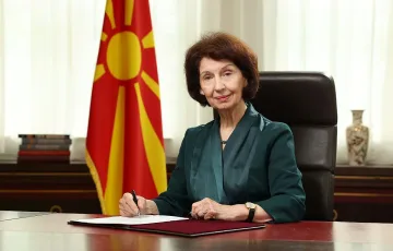 Македонската президентка идва в София. На опера