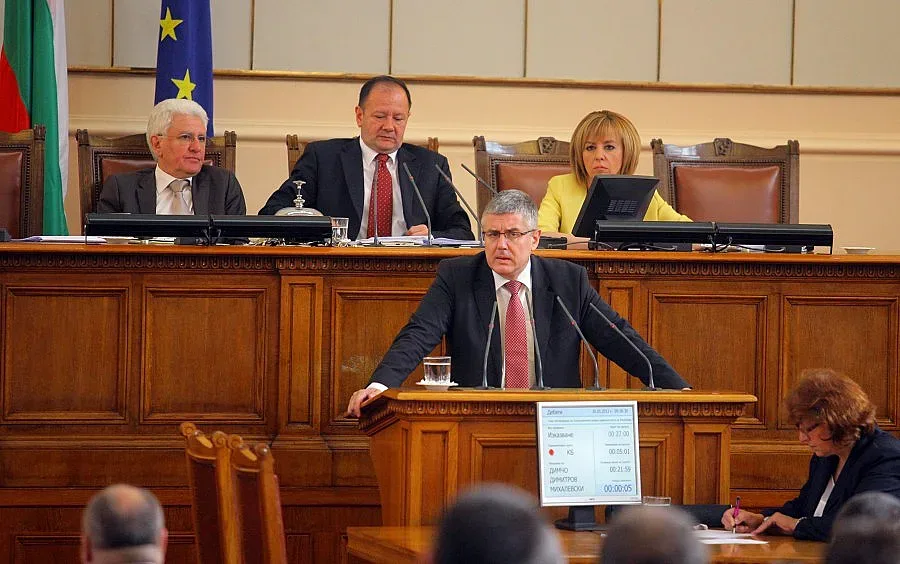 Губернаторите със сделки до 250 000