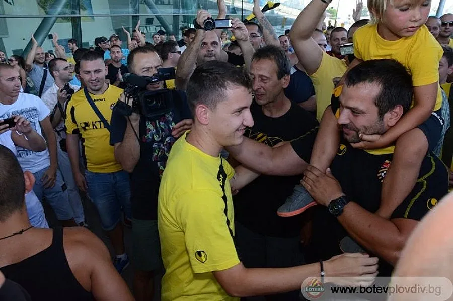 Посрещнаха "Ботев" като героите от САЩ