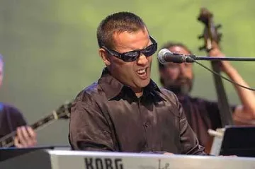 Рей Чарлз възкръсна в Банско