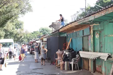Реновират Женския пазар в София 