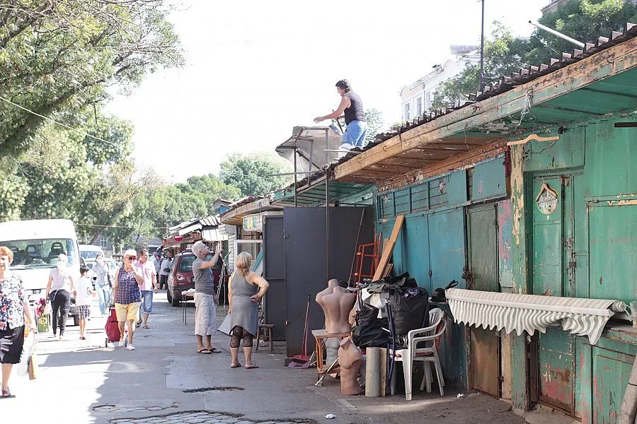 Реновират Женския пазар в София