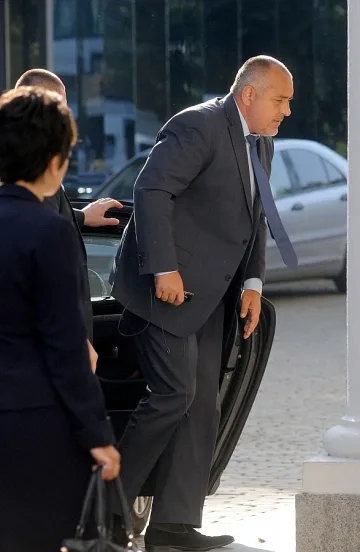 Тънки сметки за ветото