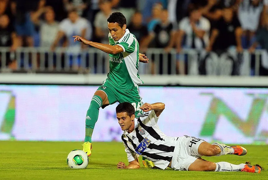 БГ чудо със Стената