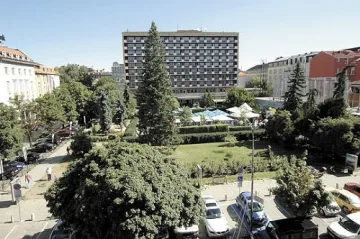 Няма да има небостъргач на мястото на хотел "Рила"