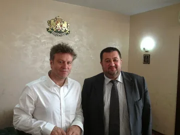 Ще строят нов киноцентър до с. Равно поле