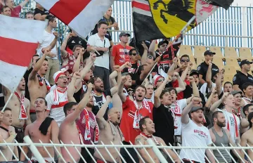 Ще бъде агресивни срещу "Щутгарт", обеща Мъри