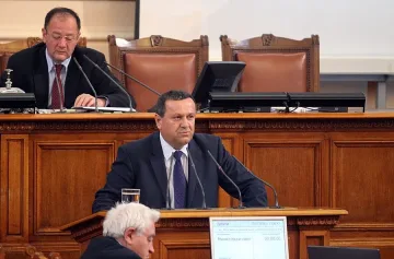 Адемов: За пенсиите догодина трябват още 10 млн. лв.