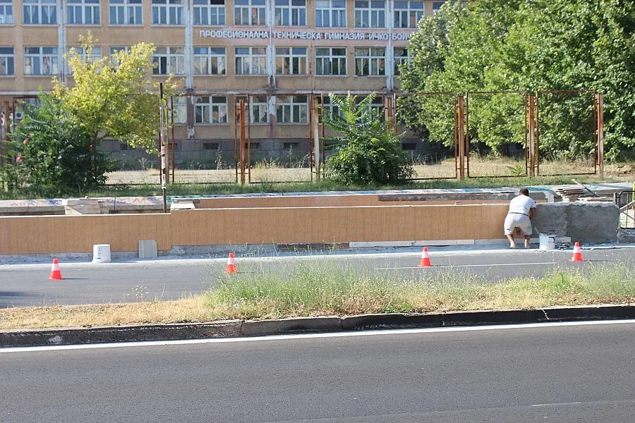 Ремонтираха запустял подлез в Благоевград
