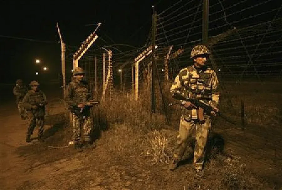 Петима индийски войници са убити в Кашмир