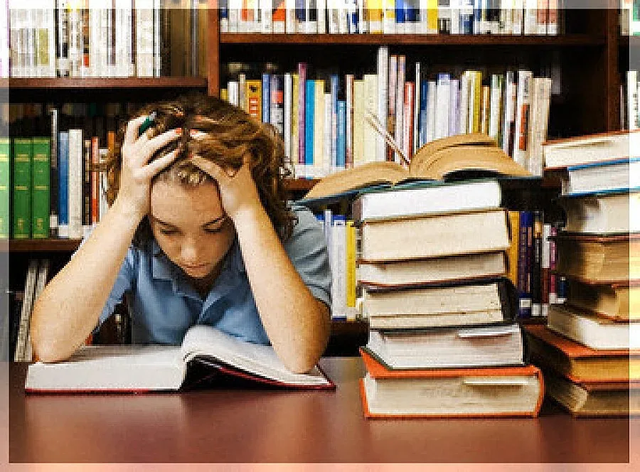 Проверяват матури от вкъщи