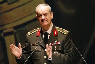 Доживотен затвор за бивш шеф на генщаба на Турция