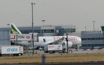 Засилиха контрола на летище "Хийтроу"