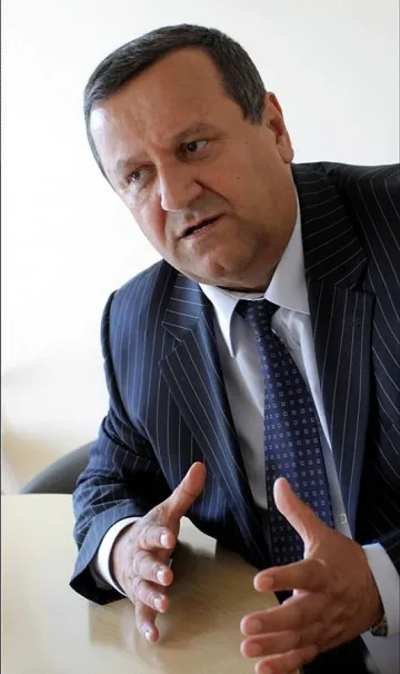 Вето за бюджета ще удари бизнеса и бедните