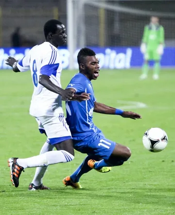 Звезди на "Левски" си налитат на бой