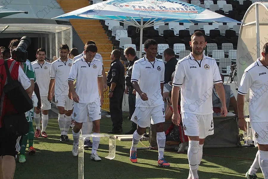 Треньорът на Славия е готов да си тръгне