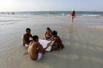 Кубинците получават 5-годишни визи за САЩ