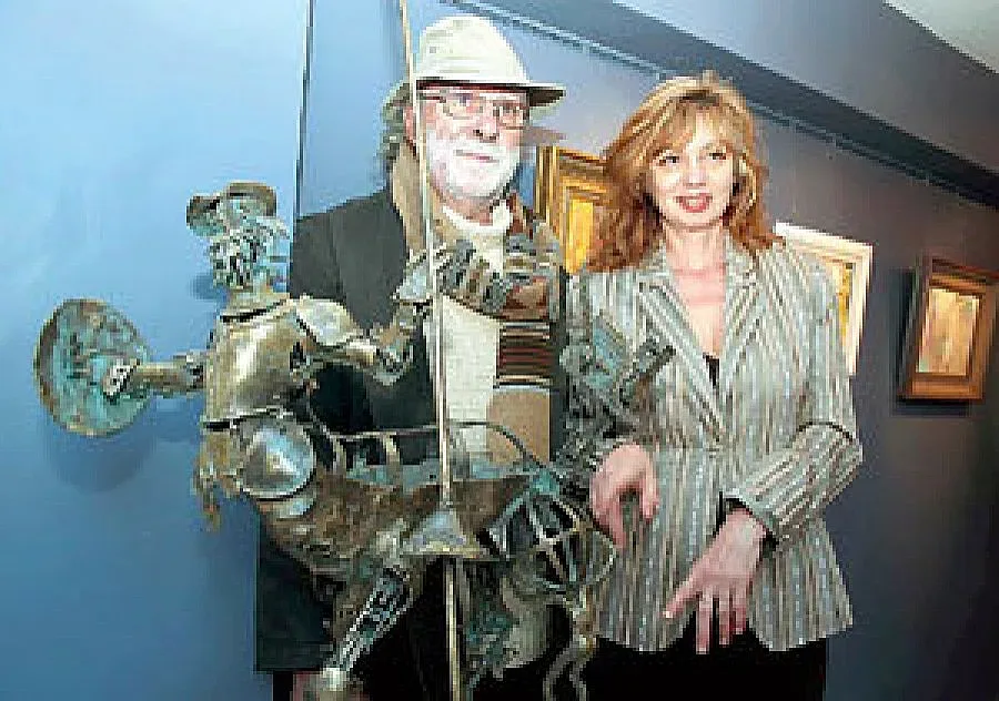 Почина скулпторът Ален Роа