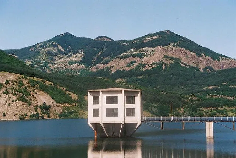 Язовир „Боровица" с паспорт до една година 