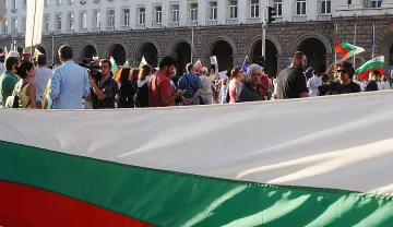 На живо: Протести в първия ден на август 