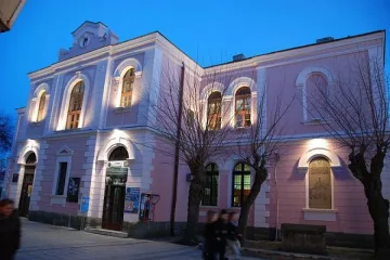 Спасиха античен сервиз от иманяри