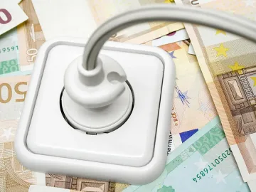 От днес влиза в сила промяната на цените на тока