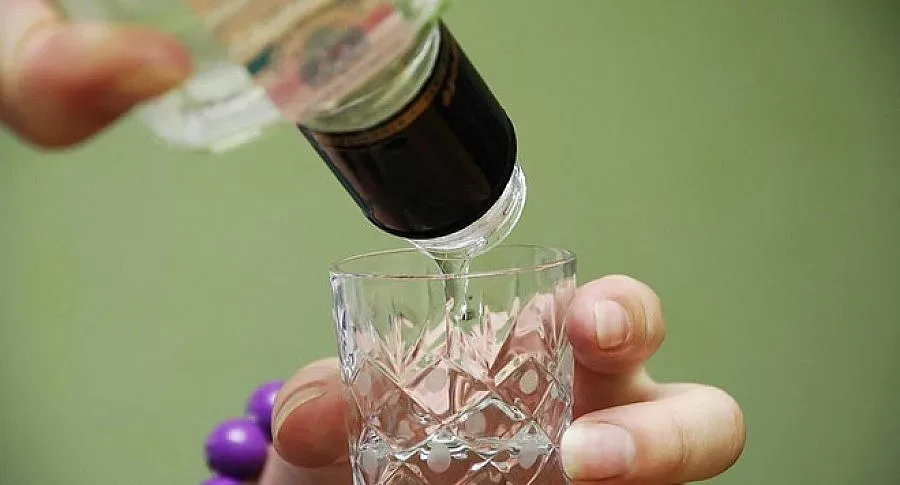 7 загинаха и 41 са в болница заради фалшив алкохол в Куба