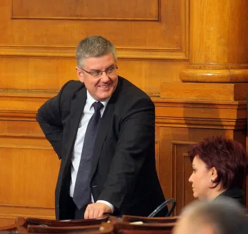 Никаква "мафия" не се опитва да отмъкне парите от бюджета