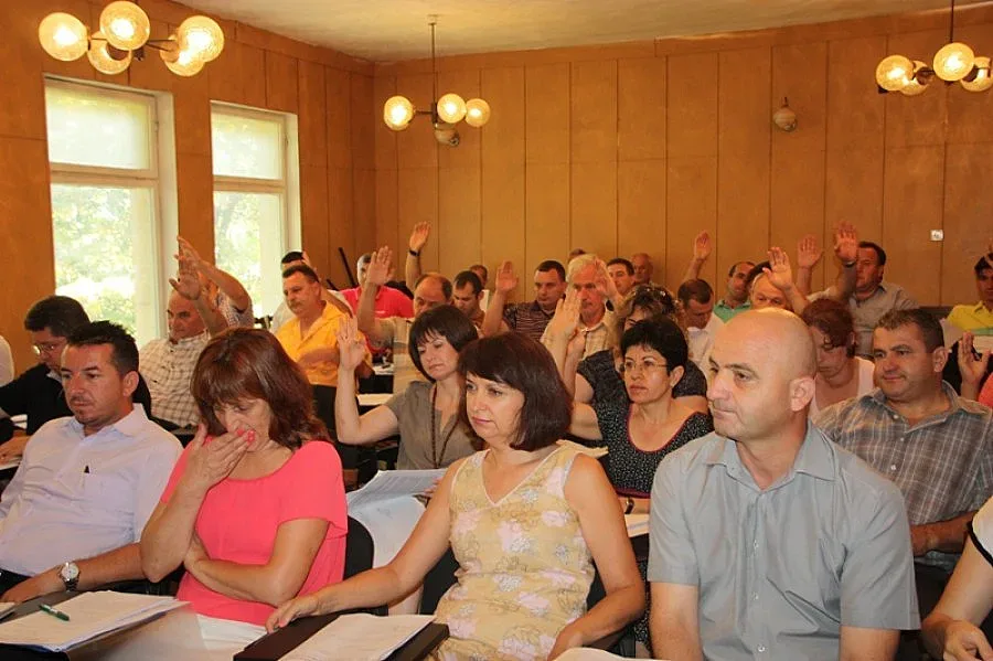 В Багрянка са срещу изграждането на птицеферма