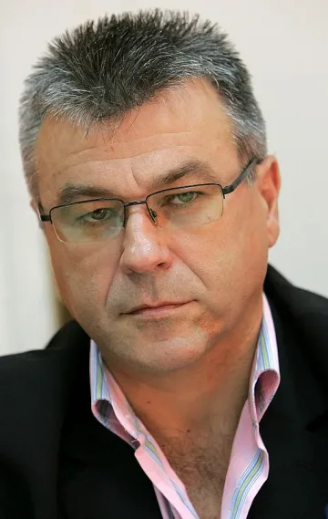 Бисер Манолов: Актуализацията финансира отказа от реформи