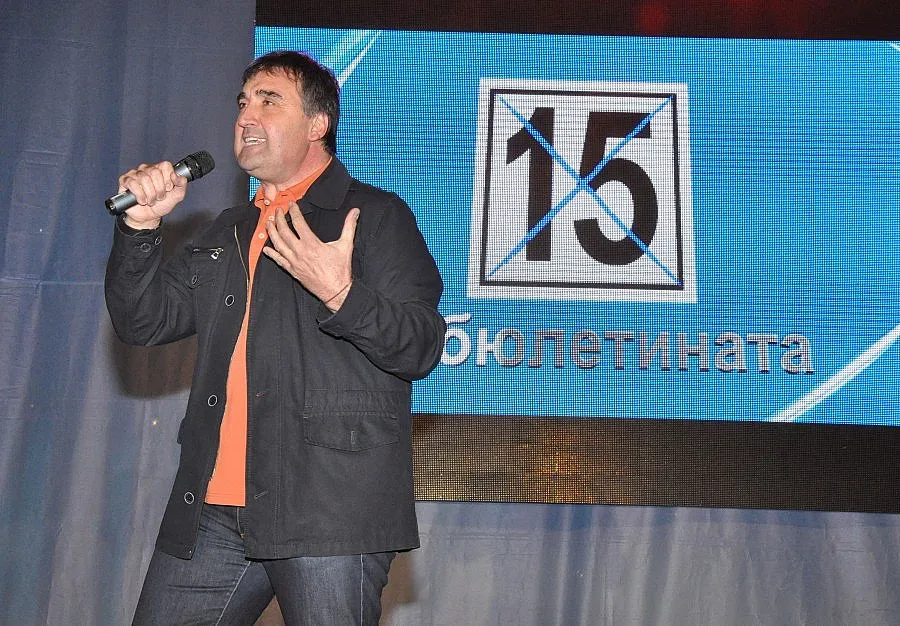 Прекръстиха Веско Маринов край морето