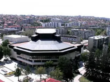 Дават работа на съкратени от кризата