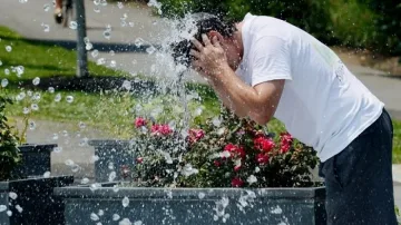 Жълт код заради жегите