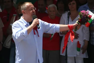 Станишев: Търсим мандат да устоим на натиска