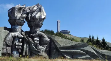 Орешарски към Бузлуджа: Връщаме България на хората
