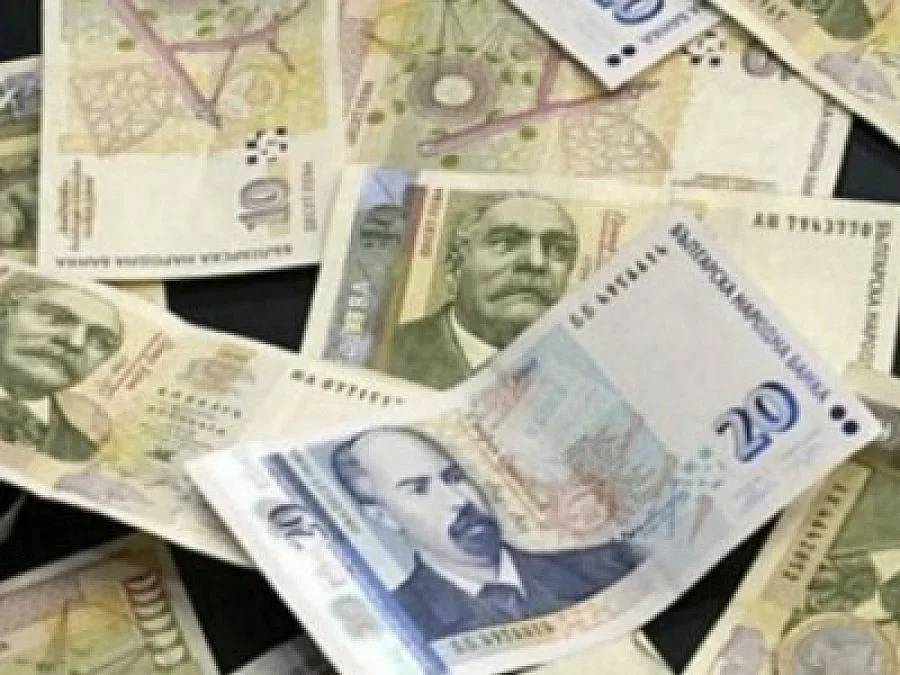 Вкараха и посланик в ало-измамите