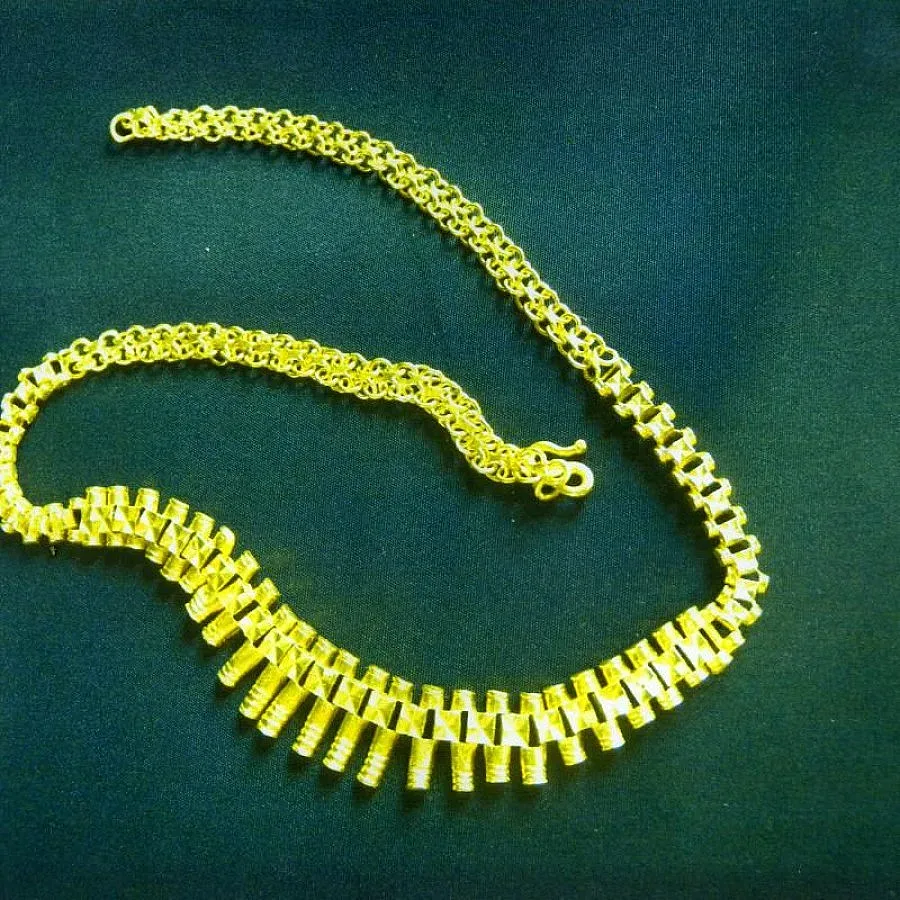 Полицията предаде златна огърлица от римската епоха на НИМ