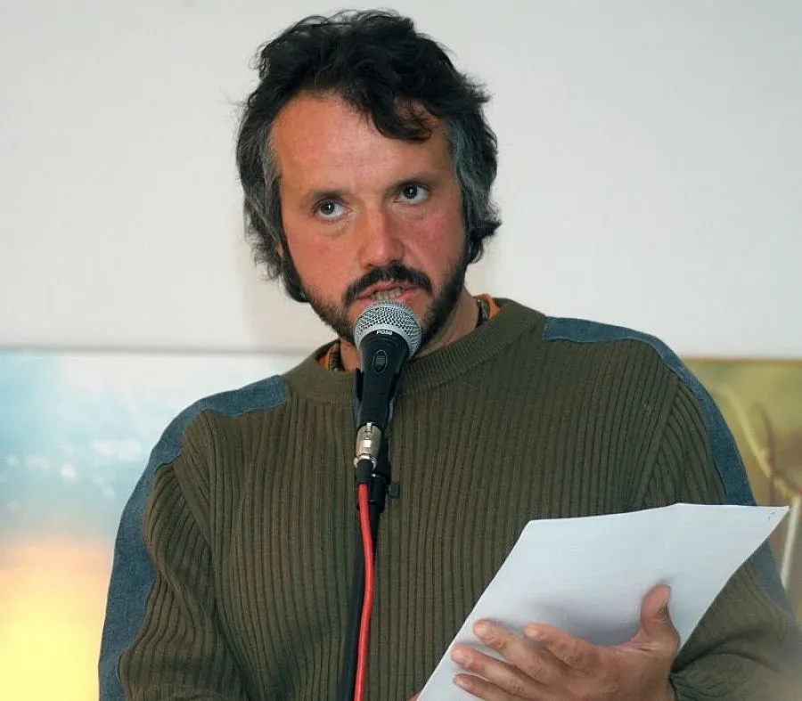 Писател към депутати: Ще отговаряте пред Бога