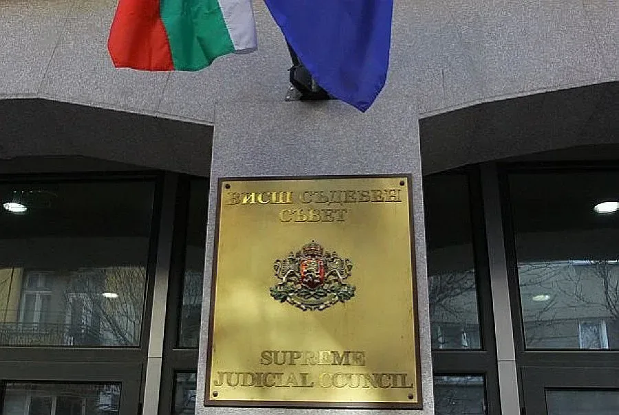 Протест пред ВСС: Ситнилски вън