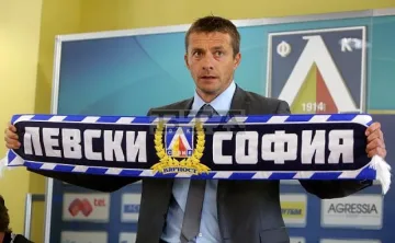 Славиша нареди йога в "Левски"