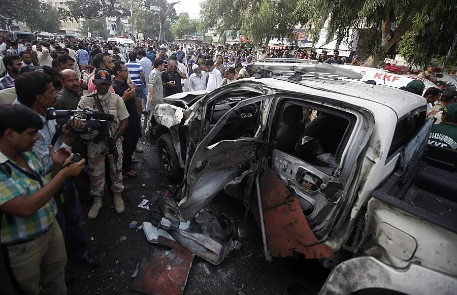 Взривиха 4 бомби до разузнаването в Пакистан