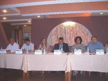 Източните Родопи се представят на туристически борси