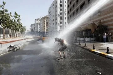 715 задържани на протестите в Истанбул