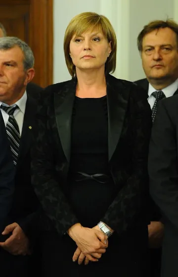 Спортният министър отрече уволнение на Заркова