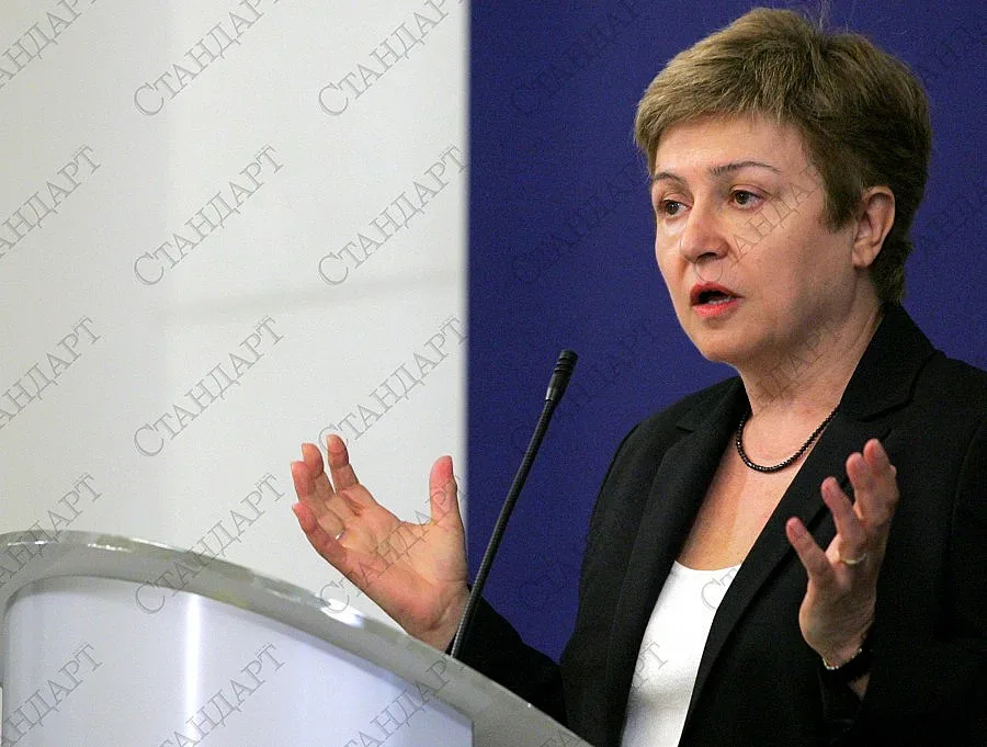 Георгиева настоява за макроикономическа стабилност